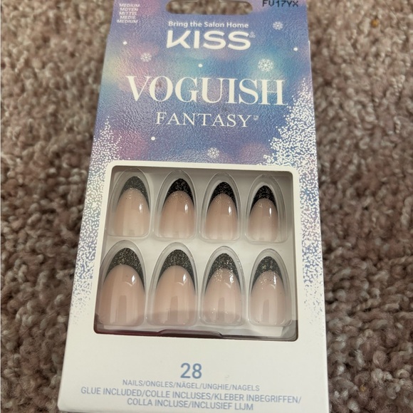 Kiss press on nails - Picture 2 of 6